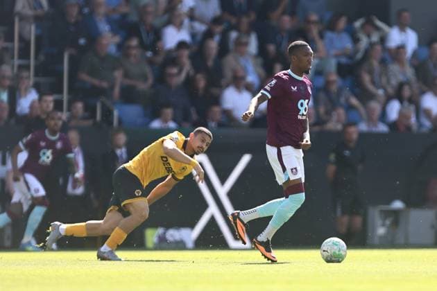 Jaidon Anthony of Burnley Burnley v Wolverhampton Wanderers, Premier League, Football, Turf Moor, Burnley, UK - 24 May 2026Burnley Turf Moor United Kingdom EDITORIAL USE ONLY No use with unauthorised audio, video, data, fixture lists, club league logos or live services. Online in-match use limited to 120 images, no video emulation. No use in betting, games or single club league player publications.  Copyright: xPhilxOldham Shutterstockx 16889832l