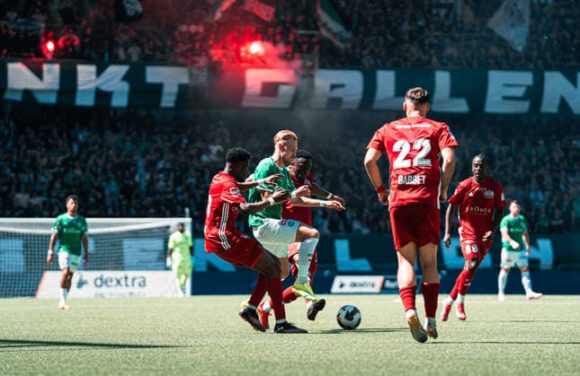 BERN, SWITZERLAND - MAI 24 : Lukas Daschner of FC St.Gallen and Keasse Paul Henri Bah of Stade Lausanne-Ouchy in action during the final Switzerland Cup match between FC Stade Lausanne-Ouchy v FC St-Gallen at Stadion Wankdorf Bern on Mai 24th, 2026 in Bern, Switzerland (Photo by Lara Tissières Press Photo)  Copyright: xLaraxTissièresx xSPPx Sportspressphoto_153952