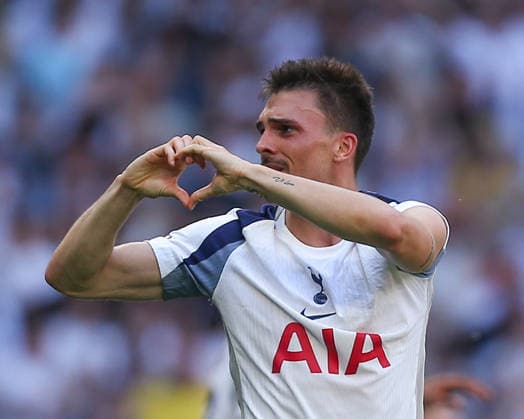 LONDON, ENGLAND - MAY 24: GOAL 1-0. Joao Palhinha of Tottenham Hotspur celebrates after opening the scoring during the Premier League match between Tottenham Hotspur and Everton at Tottenham Hotspur Stadium on May 24, 2026 in London, England.  Copyright: xJayxPatel SPPx Sportspressphoto_154020