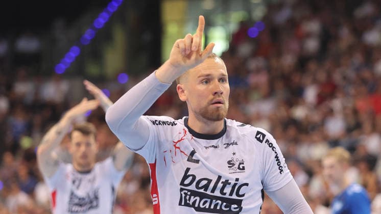 Stuttgart , Handball Daikin Bundesliga TVB Stuttgart vs SG Flensburg Handewitt , Simon Pytlick Flensburg
