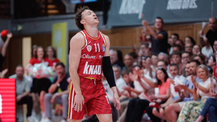 In the picture disappointment at Brae Ivey Wuerzburg Baskets, 11 24 05 2026, Basketball, Fitness First Wuerzburg Baskets vs Telekom Baskets Bonn, easyCredit BBL Playoffs, 4 Quarterfinals, Germany, 97072, tectake Arena Wuerzburg, Copyright: HMBxMedia xJulienxBecker