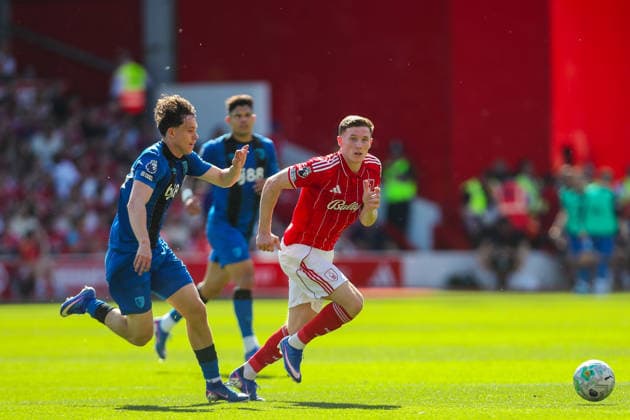 Nottingham Forest v AFC Bournemouth, Premier League Elliot Anderson Of Nottingham Forest in action during the Nottingham Forest v AFC Bournemouth Premier League match at the City Ground, West Bridgford, England on 23 May 2026 Credit: Lee Keuneke Every Second Media Editorial use only. All images are copyright Every Second Media Limited. No images may be reproduced without prior permission. All rights reserved. Premier League and Football League images are subject to licensing agreements with Football DataCo Limited. see https: www.football-dataco.com Copyright: xIMAGO EveryxSecondxMediax ESM-2007-0065 LeexKeunekex xEveryxSecondxMediax