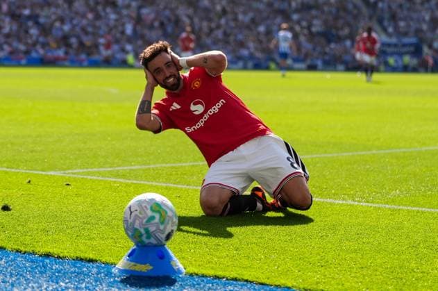 Goal - Bruno Fernandes of Manchester United, ManU celebrates the third goal. Brighton and Hove Albion v Manchester United, Premier League, Football, American Express Community Stadium, Brighton, UK - 24 May 2026Brighton American Express Community Stadi United Kingdom EDITORIAL USE ONLY No use with unauthorised audio, video, data, fixture lists, club league logos or live services. Online in-match use limited to 120 images, no video emulation. No use in betting, games or single club league player publications.  Copyright: xSeanxRyan Shutterstockx 16889822ai