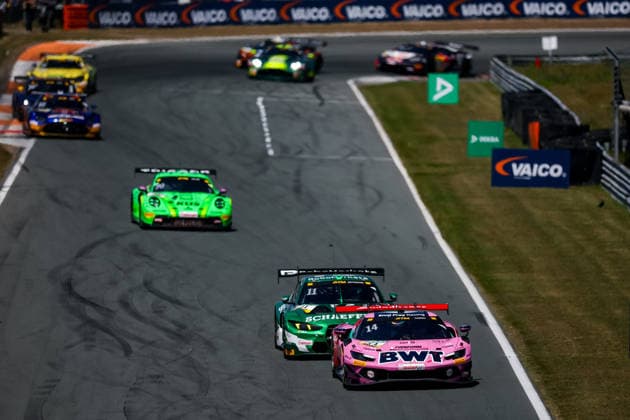 DTM, 3. + 4. Rennen Zandvoort 2026 14 Ferrari 296 GT3 EVO, EMIL FREY RACING: Matteo Cairoli, 11 BMW M4 GT3 Evo, Schubert Motorsport: Marco Wittmann- picture by Gruppe C Photography Zandvoort Circuit Park Zandvoort Noord-Holland Netherlands Copyright: xGruppexCxPhotographyx