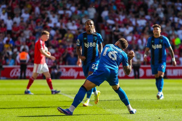 Nottingham Forest v AFC Bournemouth, Premier League Marcus Tavernier Of AFC Bournemouth scores a GOAL 1-1 and celebrates during the Nottingham Forest v AFC Bournemouth Premier League match at the City Ground, West Bridgford, England on 23 May 2026 Credit: Lee Keuneke Every Second Media Editorial use only. All images are copyright Every Second Media Limited. No images may be reproduced without prior permission. All rights reserved. Premier League and Football League images are subject to licensing agreements with Football DataCo Limited. see https: www.football-dataco.com Copyright: xIMAGO EveryxSecondxMediax ESM-2007-0075 LeexKeunekex xEveryxSecondxMediax
