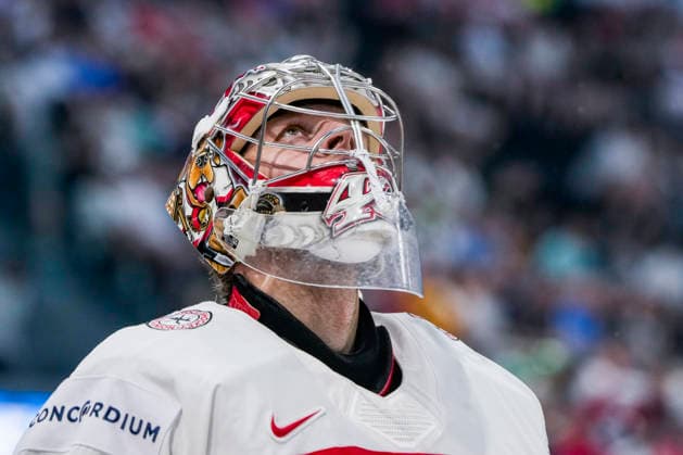 FRIBOURG, SWITZERLAND MAY 24 goalkeeper Mads Sogaard of Denmark during the 2026 IIHF Ice Hockey World Championship Switzerland game between Denmark and Italy at BCF Arena on May 24, 2026 in Fribourg, Fribourg Fribourg BCF Arena Fribourg Switzerland Copyright: xJustPictures.ch JarixPestelaccix jp-en-EuSpIm-JP6_JAR_Denmark_Italy_24May2026_00121