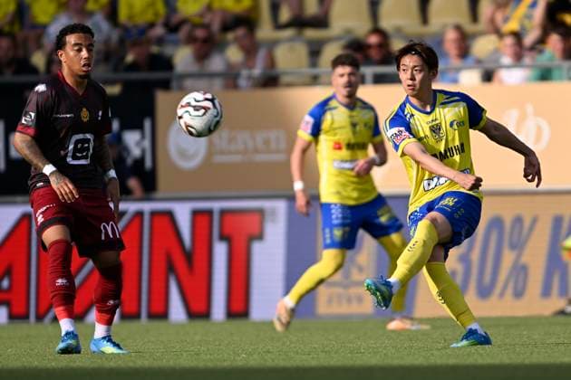 Sint-Truidense VV v KV Mechelen - Jupiler Pro League Champions Play-Off SINT-TRUIDEN, BELGIUM - MAY 24 : Yamamoto Rihito midfielder of Sint-Truidense VV during the Jupiler Pro League Champions Play-Off match between Sint-Truidense VV and KV Mechelen on May 24, 2026 in Sint-Truiden, Belgium, 24 05 2026 Sint-Truiden Belgium  Copyright: xDhax
