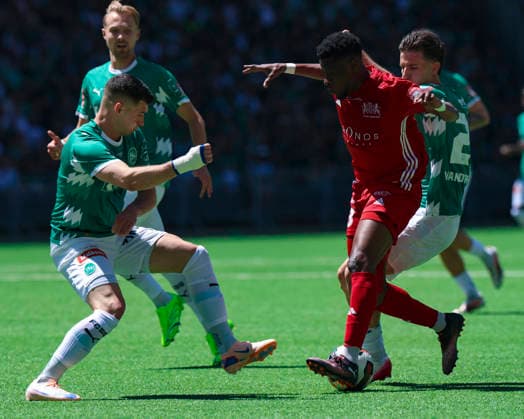 24 05 2026, SUI, Soccer, Men, Cup final, Stade Lausanne Ouchy vs FC St Gallen Jozo StaniÄ‡ 4, FC St Gallen, left and Hugo Vandermersch 28, FC St Gallen defend together against the onrushing Keasse Bah 13, Stade Lausanne Ouchy Bern Stadion Wankdorf Bern Switzerland