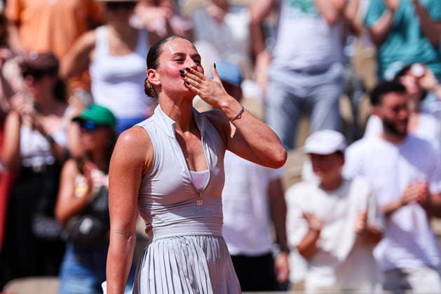 2026.05.24 Paryz Tenis French Open Roland Garros 2026 Marta Kostyuk - Oksana Selekhmeteva N z Marta Kostyuk Foto Pawel Andrachiewicz PressFocus 2026.05.24 Paris Tennis - French Open Roland Garros 2026 Marta Kostyuk - Oksana Selekhmeteva Marta Kostyuk Credit: Pawel Andrachiewicz PressFocus NEWSPIX.PL --- newspix.pl 