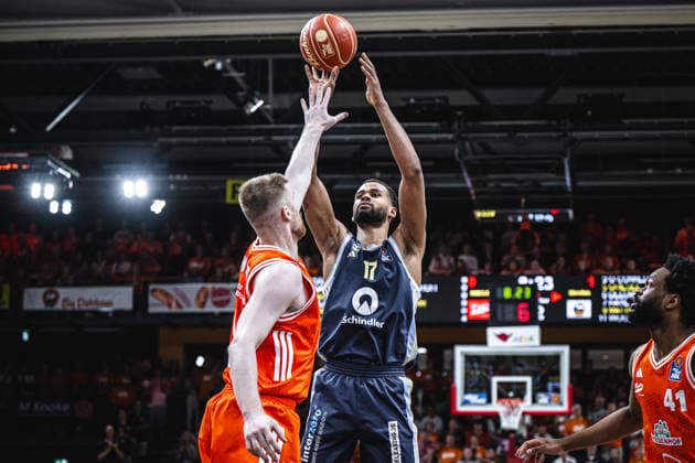 1 Basketball Bundesliga, easyCredit BBL, Season 2025 2026, Men, Playoffs, Quarterfinals, Game 4, 24 05 2026, RASTA Vechta ALBA Berlin Norris Agbakoko 17 ALBA BERLIN at Jumpshot Vechta RASTA Dome Lower Saxony Germany