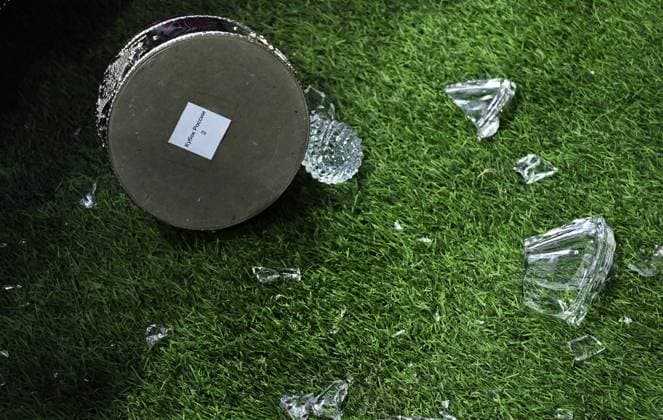 Sport Bilder des Tages Russia Soccer Cup Superfinal Spartak - Krasnodar 9172983 24.05.2026 Fragments of the trophy lie on the pitch during the awarding ceremony following the Russian Cup superfinal soccer match between Spartak Moscow and Krasnodar at Luzhniki Stadium in Moscow, Russia. Maksim Blinov Sputnik Moscow Russia  Copyright: xMaksimxBlinovx