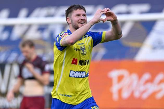 Sint-Truidense VV v KV Mechelen - Jupiler Pro League Champions Play-Off SINT-TRUIDEN, BELGIUM - MAY 24 : Vanwesemael Robert-Jan defender of Sint-Truidense VV celebrates scoring a goal during the Jupiler Pro League Champions Play-Off match between Sint-Truidense VV and KV Mechelen on May 24, 2026 in Sint-Truiden, Belgium, 24 05 2026 Sint-Truiden Belgium  Copyright: xDhax