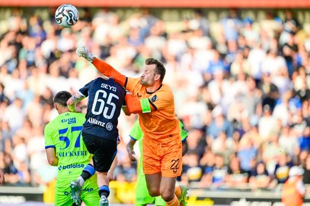 Club Brugge v KAA Gent - Jupiler Pro League Champions Play-Off BRUGGE, BELGIUM - MAY 24 : Mignolet Simon goalkeeper of Club Brugge in action during the Jupiler Pro League Champions Play-Off match between Club Brugge and KAA Gent on May 24, 2026 in Brugge, Belgium, 24 05 2026 Brugge Belgium  Copyright: xJanxDexMeuleneirx