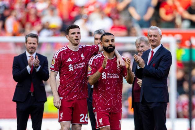 Football - FA Premier League - Liverpool FC v Brentford FC LIVERPOOL, ENGLAND - Sunday, May 24, 2026: Liverpool s Andy Robertson and Mohamed Salah embrace on their final match for the club after the FA Premier League match between Liverpool FC and Brentford FC at Anfield. The game ended 1-1. (Photo by David Rawcliffe Propaganda) LIVERPOOL Anfield MERSEYSIDE ENGLAND  Copyright: xDavidxRawcliffex P2026-05-24-Liverpool_Brentford-147
