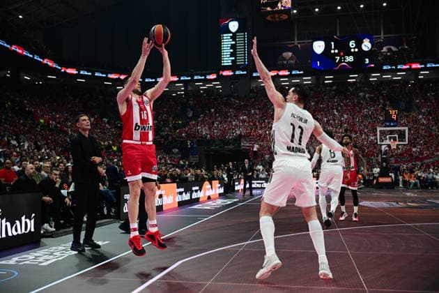 Olympiacos Piraeus v Real Madrid Euroleague Final Four Kostas Papanikolau of Olympiacos for three during the Euroleague match, Final Four, Final game between Olympiacos Piraeus v Real Madrid played at ATHENS Telekom Center Athens Stadium on May 24nd 2026 in Athens Greece Athens Greece Basketball Copyright: xAgenciaxLOFx