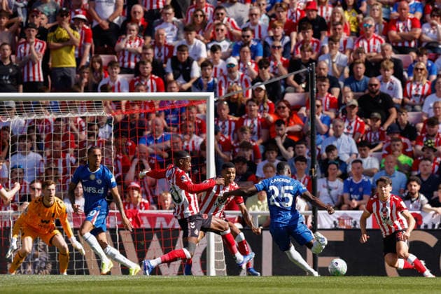 Sunderland v Chelsea, Premier League Moises Caicedo of Chelsea shoots at goal during the Sunderland v Chelsea Premier League match at the Stadium of Light, Sunderland, England on 24 May 2026 Credit: Craig Cowan Every Second Media Editorial use only. All images are copyright Every Second Media Limited. No images may be reproduced without prior permission. All rights reserved. Premier League and Football League images are subject to licensing agreements with Football DataCo Limited. see https: www.football-dataco.com Copyright: xIMAGO EveryxSecondxMediax ESM-2012-0115 CraigxCowanx xEveryxSecondxMediax