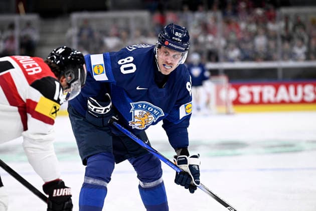 LKS 20260524 Saku Mäenalanen of Finland during the 2026 IIHF Ice hockey, Eishockey World Championships preliminary round group A match between Finland and Austria in Zurich on May 24, 2026. - RONI REKOMAA Zürich Switzerland GzKuWfPCQ9o  Copyright: xRonixRekomaax GzKuWfPCQ9o