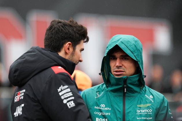 F1 Grand Prix of Canada - Drivers Parade MONTREAL, QUEBEC - MAY 24 : Esteban Ocon of France and Haas F1 team and Lance Stroll of Canada and Aston Martin F1 team attend the drivers parade prior to the F1 Grand Prix of Canada at Circuit Gilles Villeneuve in Montreal, Quebec, Canada on May 24, 2026. Mert Alper Dervis Anadolu Quebec Canada. Editorial use only. Please get in touch for any other usage.  Copyright: x2026xAnadoluxMertxAlperxDervisx
