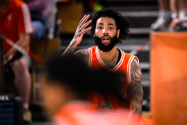 24 05 2026, Rasta Dome, Vechta Basketball, easyCredit Bundesliga, Playoffs quarterfinals, Rasta Vechta vs ALBA Berlin Tevin Brown 10 Vechta