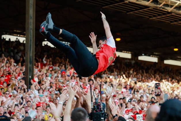 Premier League 2025 26 Crystal Palace v Arsenal Selhurst Park Stadium 24.05.2026 Arsenal manager Mikel Arteta celebrates winning the Premier League at the end of the match Premier League 2025 26 Crystal Palace v Arsenal Selhurst Park Stadium 24.05.2026 Photograph By Marc Aspland The Times  Copyright: xMarcxAsplandx NINTCHDBPICT001083637741