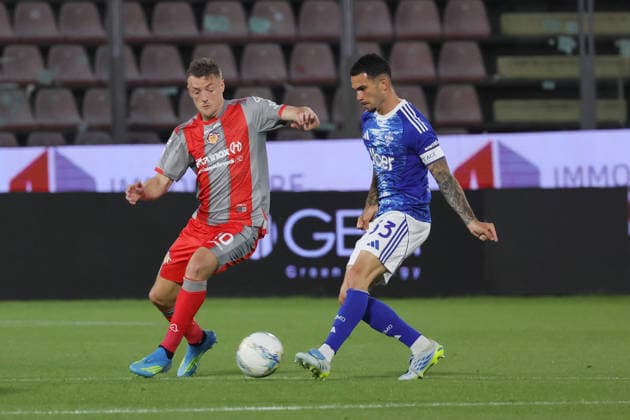 ComoÕs Lucas Da Cunha and Cremonese s Jamie Vardy during the Serie A soccer match between Cremonese and Como at the Giovanni Zini Stadium in Cremona Italy - Sunday, 24 may 2026. - Soccer .  Copyright: xAlbertoxMariani LaPressex