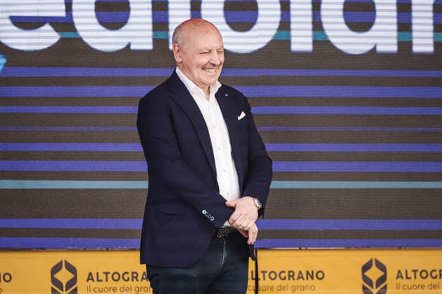 IPA85044783 - Milan, The arrival of Stage 15 of the Giro D Italia 2026 from Voghera to Milan through the streets of the city center. In the photo: Giuseppe Marotta  Copyright: xAlessandroxBremecx xx 0857453026st