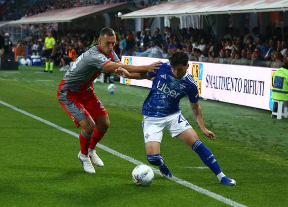 Como Martin Baturina during the Serie A soccer match between Cremonese and Como at the Giovanni Zini in Cremona, north west Italy - Domenica , 24 Maggio 2026. - Soccer .  Copyright: xAlbertoxMariani LaPressex
