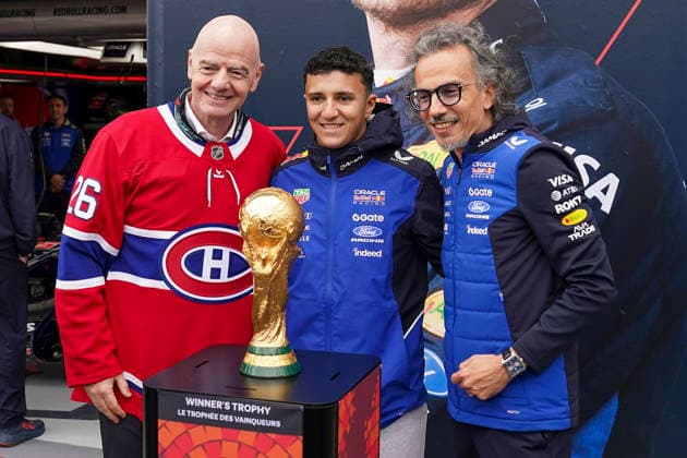 FORMULA ONE CANADIAN GRAND PRIX 2026 Gianni Infantino (FIFA President), Isack Hadjar 6 (FRA) Red Bull Racing and Laurent Mekies (Red Bull Racing, Team Principal) with the World Cup Trophy during the Formula 1 Lenovo Canadian Grand Prix 2026, 5th round of the 2026 Formula One World Championship, WM, Weltmeisterschaft from May 22 to 24, 2026 at the Circuit Gilles Villeneuve, Montreal, Canada Credit: Robbie Hoad Every Second Media Editorial use only. All images are copyright Every Second Media Limited. No images may be reproduced without prior permission. Copyright: xIMAGO EveryxSecondxMediax ESM-2005-0476 RobbiexHoadx xEveryxSecondxMediax