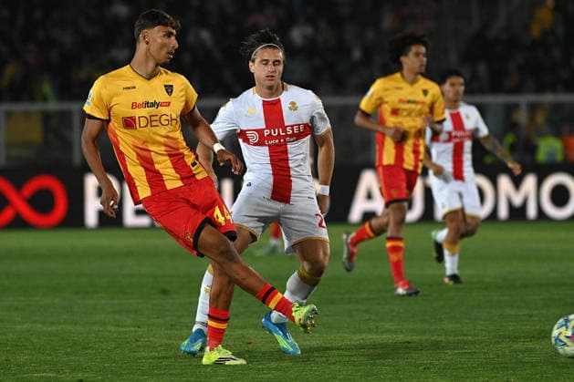 FOOTBALL - Serie A - US Lecce vs Genoa CFC Photo by IPA ABACAPRESS.COM85046553 - Gabriel Tiago (Us Lecce) against Lorenzo Colombo (Genoa CFC) during US Lecce vs Genoa CFC, Italian soccer Serie A match in Lecce, Italy, May 24 2026 Lecce Italy  Copyright: xIPAxSport ABACAx