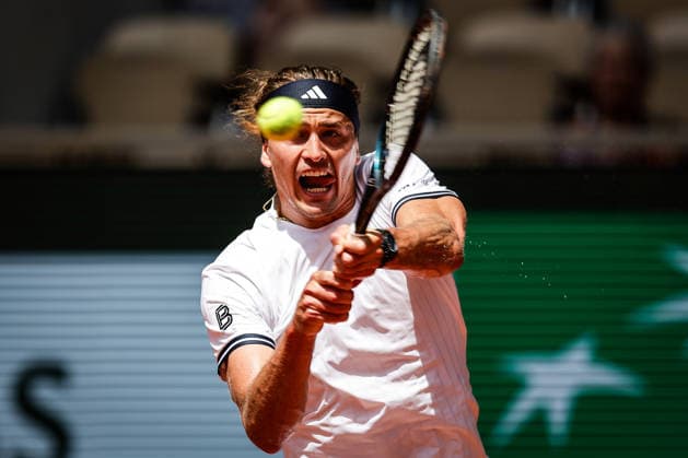 May 24, 2026, Paris, France, France: Alexander ZVEREV of Germany during the first day of the Roland-Garros 2026, French Open 2026, Grand Slam tennis tournament at Roland-Garros Stadium on May 24, 2026 in Paris, France. Roland Garros 2026 - Day 1  - ZUMAm308 20260524_zsp_m308_081 Copyright: xMatthieuxMirvillex