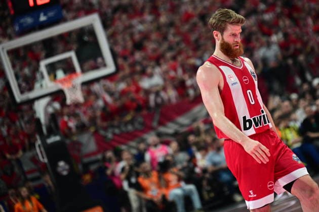 Olympiacos Piraeus v Real Madrid Euroleague Final Four Thomas Walkup of Olympiacos during the Euroleague match, Final Four, Final game between Olympiacos Piraeus v Real Madrid played at ATHENS Telekom Center Athens Stadium on May 24nd 2026 in Athens Greece Athens Greece Basketball Copyright: xAgenciaxLOFx