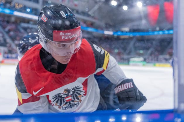24 05 2026, Zurich, Swiss Life Arena, Ice Hockey World Championships Finland Austria, 9 Leon Wallner Austria Zurich Swiss Life Arena Zurich Switzerland Copyright: xJustPictures.ch StefanxEmchx jp-de-StEm-DSC0256820260524