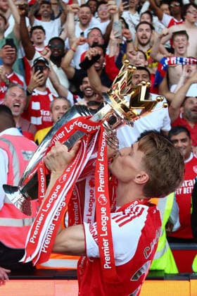Premier League: Crystal Palace v Arsenal LONDON, UK - 24th May 2026: Martin Odegaard of Arsenal celebrates with the Premier League trophy after the Premier League match between Crystal Palace FC and Arsenal FC at Selhurst Park London Selhurst Park England United Kingdom Copyright: xCraigxMercerx xPeakxActionxPhotosx