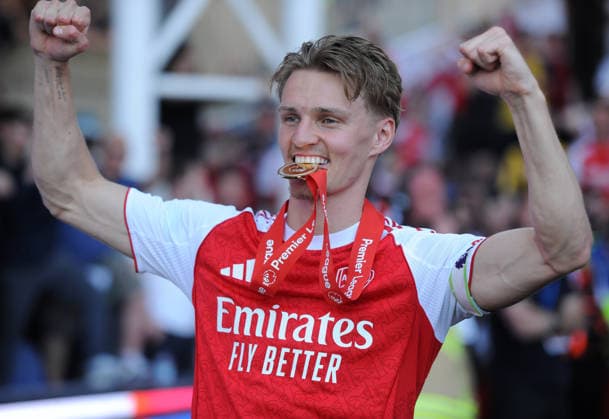 Football - 2025 2026 Premier League - Crystal Palace vs. Arsenal - Selhurst Park - Sunday 24th May 2026 Martin Odegaard of Arsenal with his winners Medal 