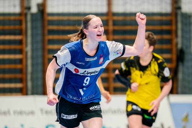 Blomberg, 24 05 2026, Handball, Women, Alsco Handball Bundesliga, Playoff, Final game 2, 2025 2026 HSG Blomberg Lippe BVB Borussia Dortmund Nieke Kühne HSG Blomberg Lippe, 9 cheers after a goal