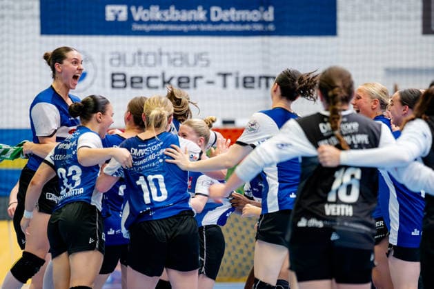 Blomberg, 24 05 2026, Handball, Women, Alsco Handball Bundesliga, Playoff, Final match 2, 2025 2026 HSG Blomberg Lippe BVB Borussia Dortmund Great joy after the end of the match among the Blomberg players