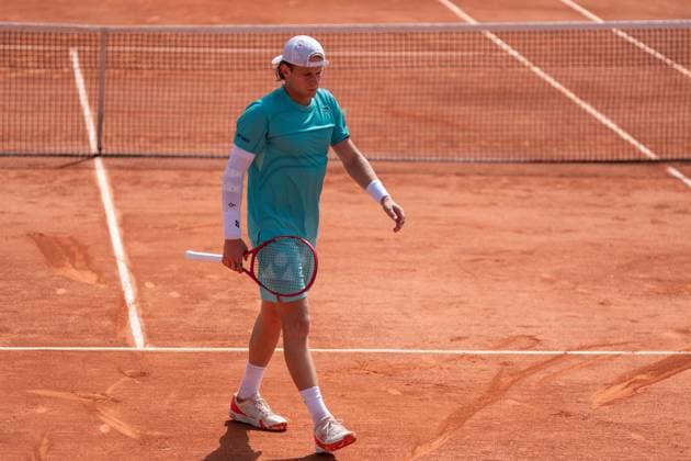 2026-05-24 2026 French Open - Day One PARIS, FRANCE - MAY 24: Zizou Bergs of Belgium looks dejected during Day One of the 2026 French Open at Roland Garros on May 24, 2026 in Paris, France. (Photo by Marleen Fouchier BSR Agency) Paris France Content not available for redistribution in The Netherlands directly or indirectly through any third parties. Copyright: xBSRxAgencyx