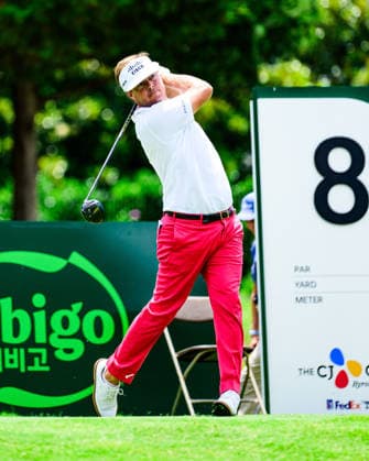 May 24, 2026, Mckinney, Texas, USA: Keith Mitchell tees off at the 8th hole in the final round at the CJ Cup Byron Nelson in McKinney. PGA, Golf Herren 2026: THE CJ CUP BYRON NELSON  - ZUMAm348 20260524_znp_m348_010 Copyright: xLuisxRevillaxMatax