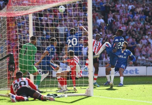 Habib Diarra of Sunderland puts his shot over the goal Sunderland v Chelsea, Premier League, Football, Stadium of Light, Sunderland, UK - 24 May 2026Sunderland Stadium of Light United Kingdom EDITORIAL USE ONLY No use with unauthorised audio, video, data, fixture lists, club league logos or live services. Online in-match use limited to 120 images, no video emulation. No use in betting, games or single club league player publications.  Copyright: xRichardxLee Shutterstockx 16889858ax