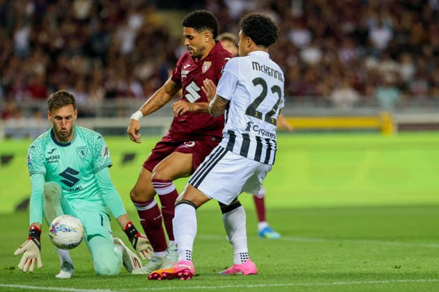 Juventus Weston McKennie fights for the ball during the Serie A soccer match between Torino and Juventus at the Olimpic Stadium in Turin, Italy - Sunday, May 24, 2026. - Soccer .  Copyright: xTanoxPecoraro LaPressex