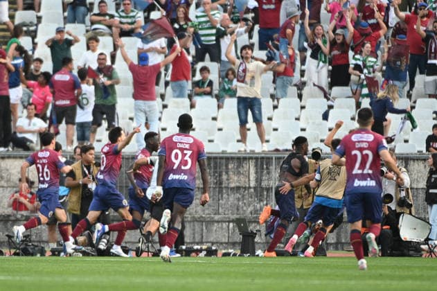 May 24, 2026, Lisbon, Lisbon, Portugal: Players of SCU Torreense celebrate the goal during the TaoÂßa de Portugal final match at the Estadio Nacional (Jamor) in Oeiras, Portugal, on May 24, 2026. 2026 SPORTING CP V SC TORREENSE TACA DE PORTUGAL FINAL  - ZUMAr238 20260524_zip_r238_057 Copyright: xRicardoxRochax