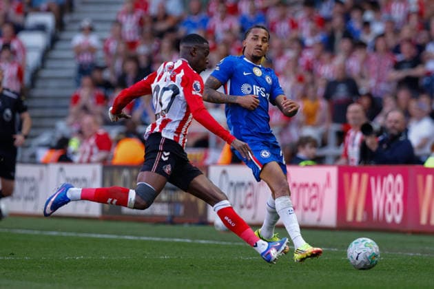 Sunderland v Chelsea, Premier League Nordi Mukiele of Sunderland clears during the Sunderland v Chelsea Premier League match at the Stadium of Light, Sunderland, England on 24 May 2026 Credit: Craig Cowan Every Second Media Editorial use only. All images are copyright Every Second Media Limited. No images may be reproduced without prior permission. All rights reserved. Premier League and Football League images are subject to licensing agreements with Football DataCo Limited. see https: www.football-dataco.com Copyright: xIMAGO EveryxSecondxMediax ESM-2012-0224 CraigxCowanx xEveryxSecondxMediax