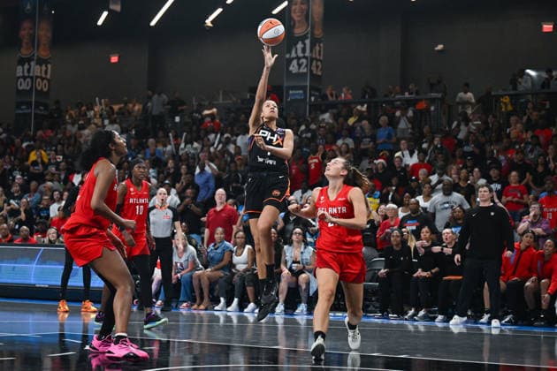 COLLEGE PARK, GA - MAY 24: Phoenix forward Noemie Brochant (1) drives to the basket during the WNBA, Basketball Damen, USA game between the Phoenix Mercury and the Atlanta Dream on May 24th, 2026 at Gateway Center Arena in College Park, GA. (Photo by Rich von Biberstein Icon Sportswire) WNBA: MAY 24 Phoenix Mercury at Atlanta Dream EDITORIAL USE ONLY Icon260524021
