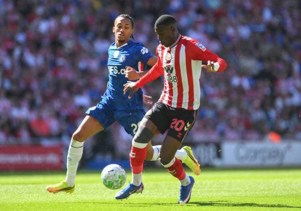 Nordi Mukiele for Sunderland (right) in action Sunderland v Chelsea, Premier League, Football, Stadium of Light, Sunderland, UK - 24 May 2026Sunderland Stadium of Light United Kingdom EDITORIAL USE ONLY No use with unauthorised audio, video, data, fixture lists, club league logos or live services. Online in-match use limited to 120 images, no video emulation. No use in betting, games or single club league player publications.  Copyright: xRichardxLee Shutterstockx 16889858ba