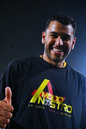 IPA85050192 - Walid Cheddira (Us Lecce) celebrates after the victory during US Lecce vs Genoa CFC, Italian soccer Serie A match in Lecce, Italy, May 24 2026  Copyright: xPasqualexGolia IPAxSportx xx 85050192