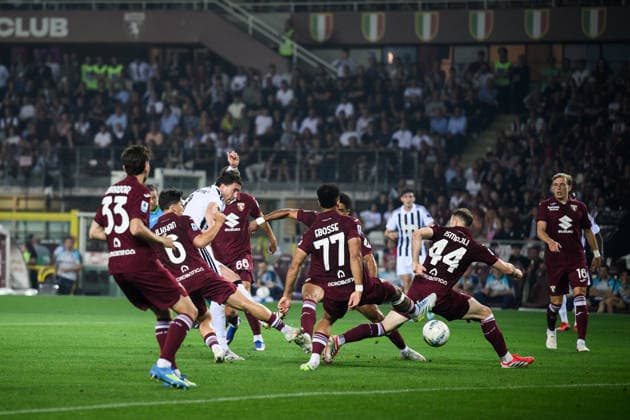 Torino FC v Juventus FC - Serie A Dusan Vlahovic of Juventus FC scores the opening goal during the Serie A football match between Torino FC and Juventus FC. Turin Italy Copyright: xNicolòxCampox