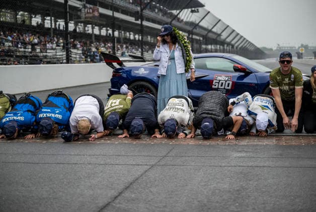 May 24, 2026, Speedway, Indiana, USA: IndyCar, Indy Car, IRL, USA SERIES driver, FELIX ROSENQVIST (60) (SWE) of Varnamo, Sweden, wins the Indianapolis 500 at Indianapolis Motor Speedway in SPEEDWAY, Indiana. INDYCAR SERIES: May 24, 2026: Indianapolis 500: Felix Rosenqvist  - ZUMAa161 20260524_aaa_a161_015 Copyright: xDavidxDahl GMGx