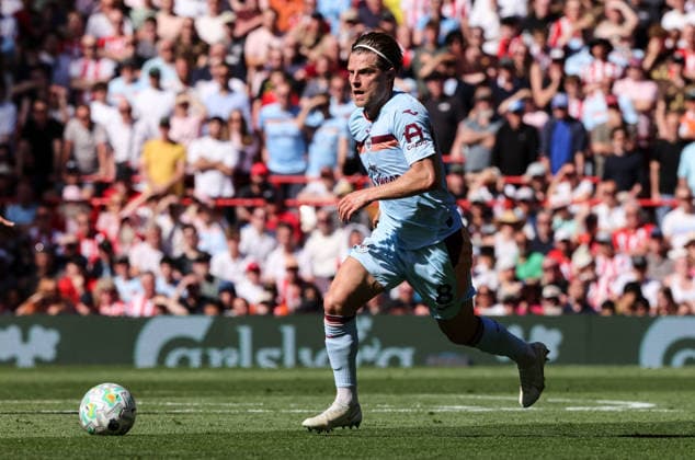 Brentford s Mathias Jensen Liverpool v Brentford, Premier League, Football, Anfield, Liverpool, UK - 24 May 2026Liverpool Anfield United Kingdom EDITORIAL USE ONLY No use with unauthorised audio, video, data, fixture lists, club league logos or live services. Online in-match use limited to 120 images, no video emulation. No use in betting, games or single club league player publications.  Copyright: xAlexxDodd Shutterstockx 16889846cu