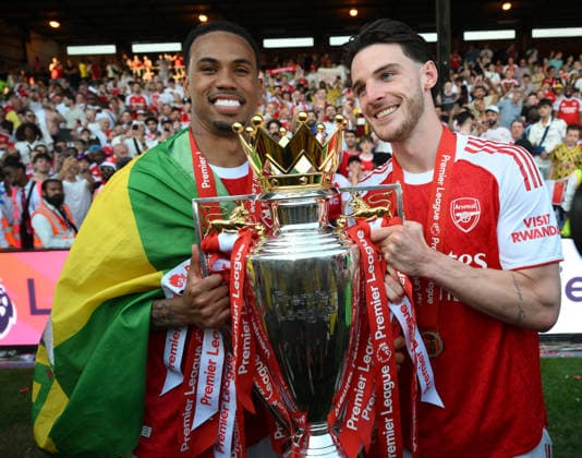 Crystal Palace v Arsenal Premier League Arsenal s Gabriel (left) and Declan Rice celebrate with the Premier League trophy during the Premier League match at Selhurst Park, London 24 05 2026 UK Newspapers OUT Copyright: xDanielxHamburyx FIL-23470-0164