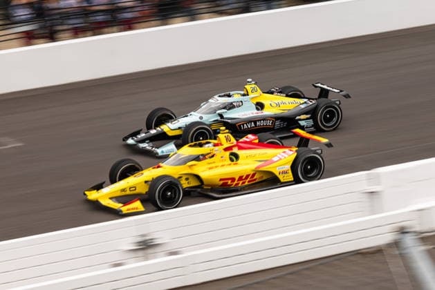 May 24, 2026, Indianapolis, Indiana, USA: ALEX PALOU (10) Chip Ganassi Racing and ALEXANDER ROSSI (20) Ed Carpenter Racing battle in the opening laps of the 110th running of the Indianapolis 500 on May 24th, 2026 at the Indianapolis Motor Speedway in Indianapolis, Indiana. IndyCar, Indy Car, IRL, USA 2026: Indianapolis 500  - ZUMAs355 20260524_zsp_s355_044 Copyright: xJustinxSickingx